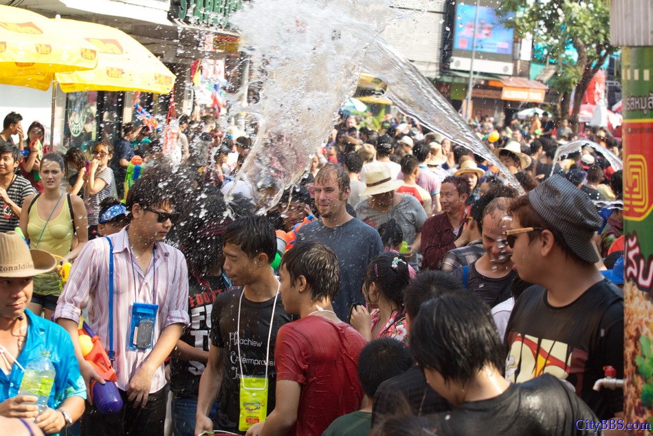 Chiangmai_Songkran_292.jpg