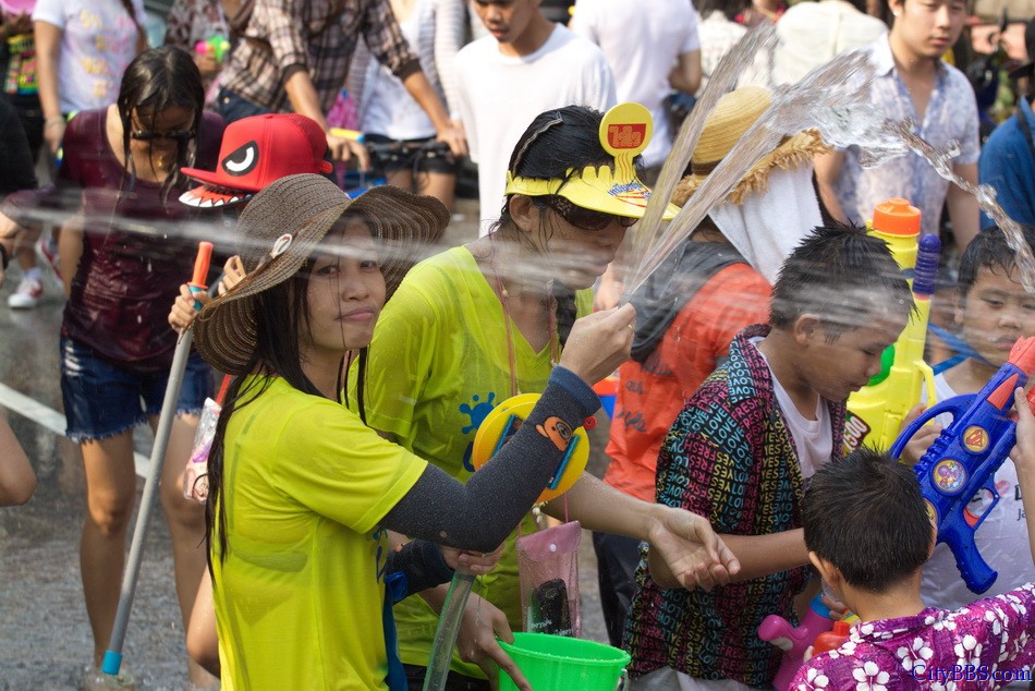 Chiangmai_Songkran_395.jpg