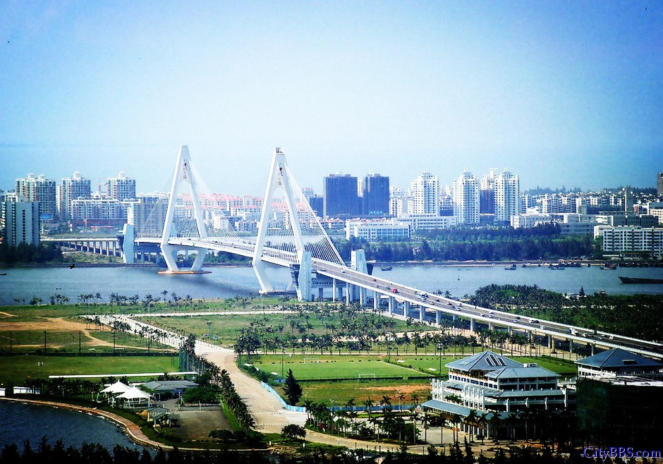 10、 海口：房地产泡沫破灭
