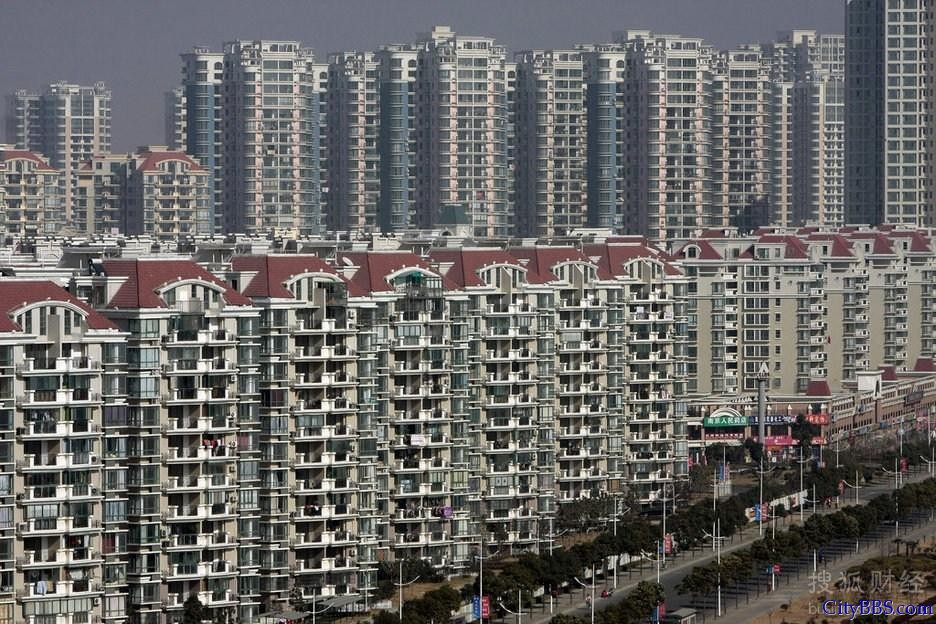 盘点各城市“无人区”：高房价的真相 南京一家房地产开发商开发建设的大规模住宅小区 ...