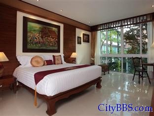 清迈阔查斯塔尼酒店 (Chiang Mai Kodchasri Thani Hotel)  
