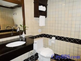 清迈拉明洛奇饭店及温泉中心 (Chiang Mai Raming Lodge Hotel)  
