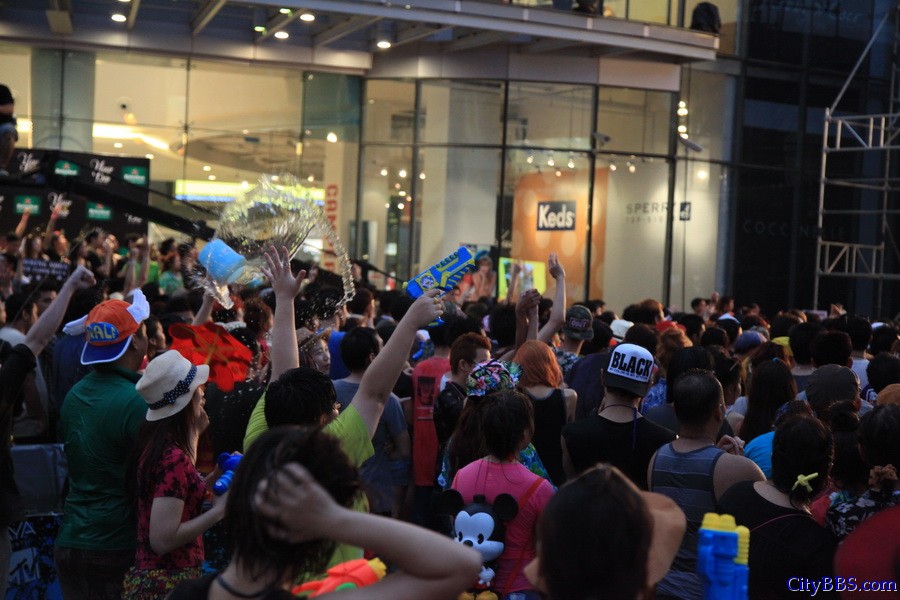 2014_ChiangMai_Songkran_泰国清迈宋干节