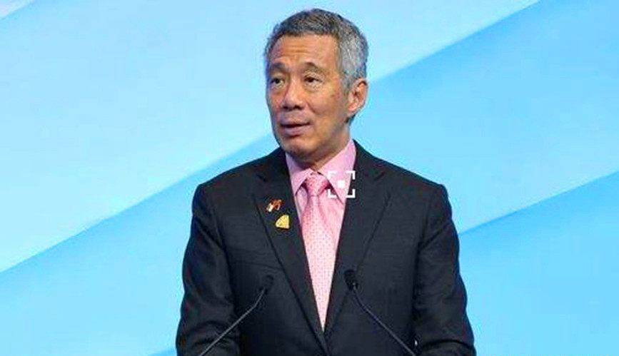 李显龙.png