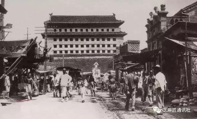 1915年前后的阜成门箭楼和阜外关厢