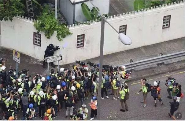 这个内地女生粉饰暴力遭痛骂6.jpeg