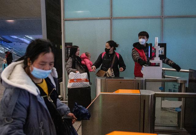 多图直击肺炎疫情下武汉火车站华南海鲜市场