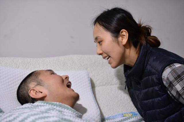 相恋7个月，她照顾昏迷男友3年！