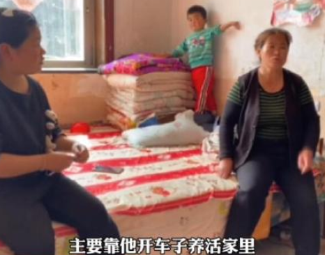 司机们在路上搏命赚的钱，都在路上扣完了