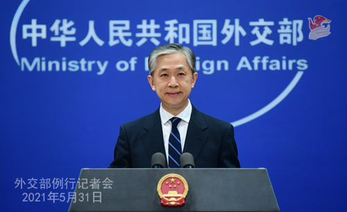 外交部发言人汪文斌主持例行记者会
