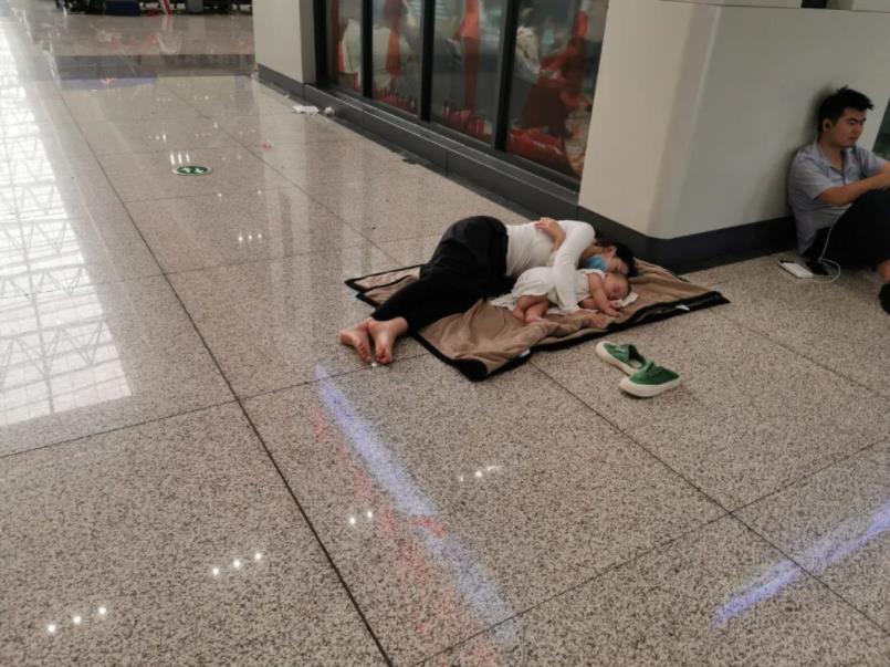 被困郑州暴雨