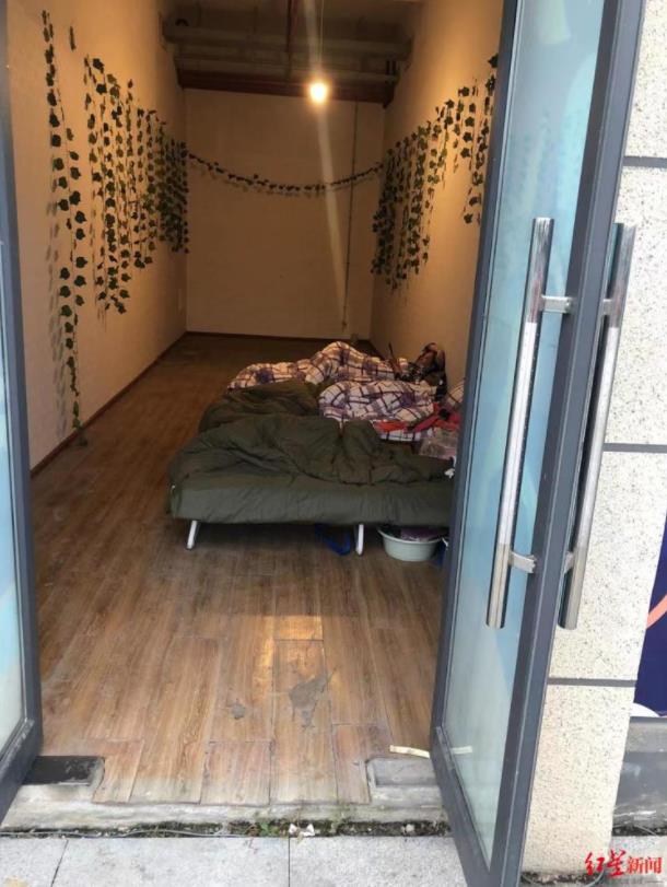部分滞留人员被安排的住所
