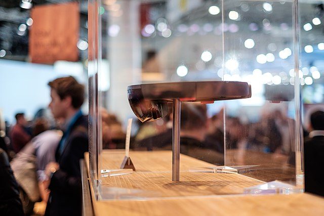 微软的Hololens