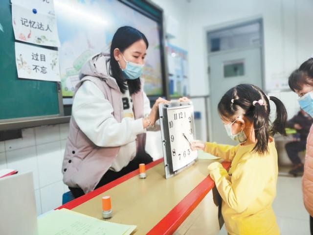 小学低年级 考试变成“闯关”答题