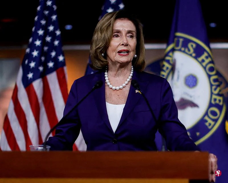 美国众议院议长佩洛西率领国会代表团访问亚洲，第一站是新加坡