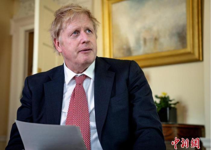 英国前首相鲍里斯 · 约翰逊