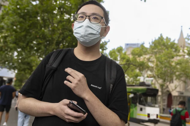 22岁的墨尔本大学理科生Tony Ru是渴望回到面对面教学的学生之一