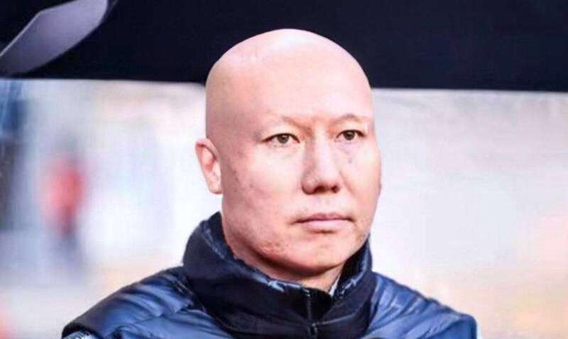 李铁和武汉卓尔的合同是整个足坛扫黑的导火索，他在执教国足期间，还通过足协施压武汉队，想要让陈戌源帮他 ...