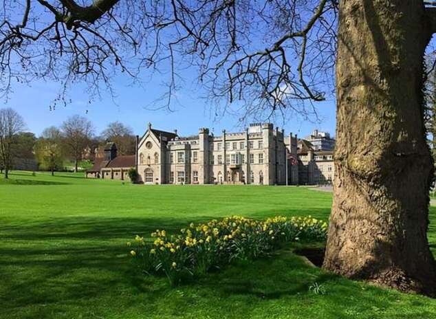 英格兰的顶尖寄宿学校Wycombe Abbey School
