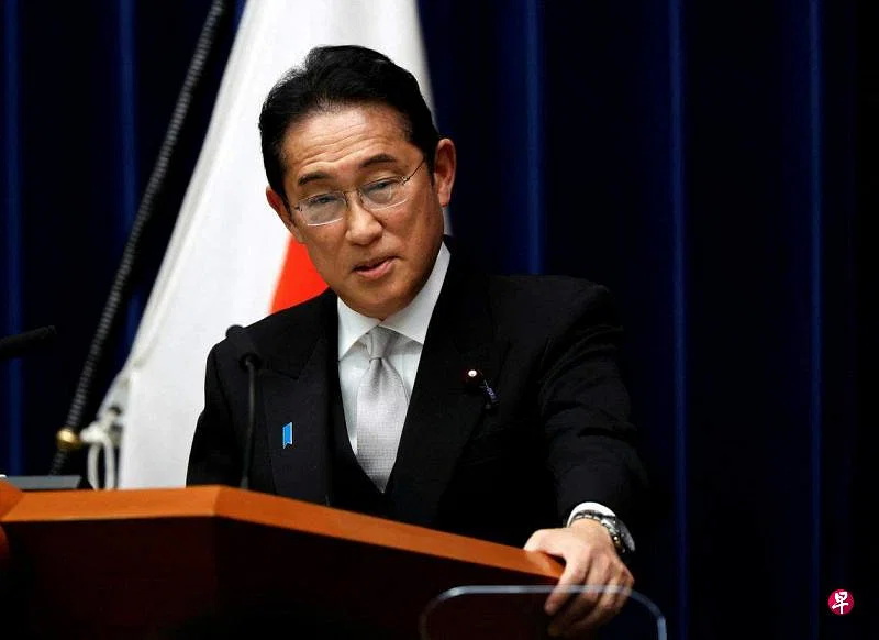 岸田文雄
