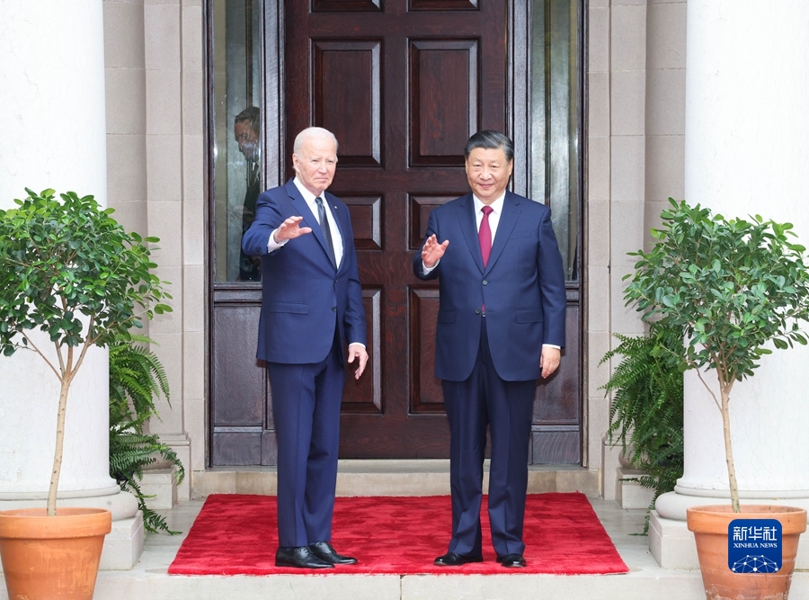 国家主席习近平同美国总统拜登在斐洛里庄园举行中美元首会晤