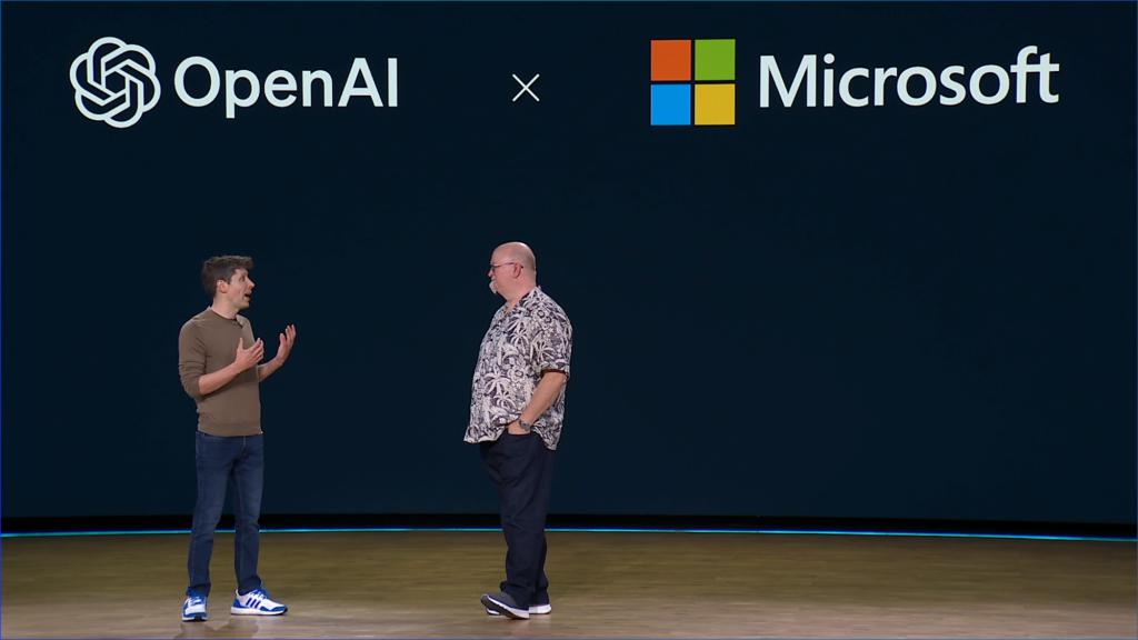 作为微软进入 AI 时代最重要的合作伙伴，OpenAI CEO SamAltman 毫无意外地现身现场，并剧透 下一个重要模型 ...