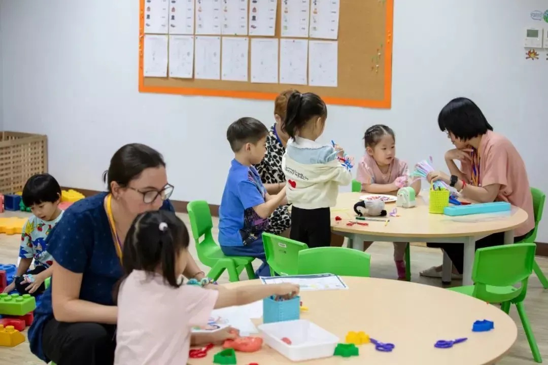 东南亚夏令营，距离近，消费低