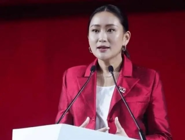 为泰党党首贝东丹·西那瓦获得超半数下议院议员支持，当选为新一任总理