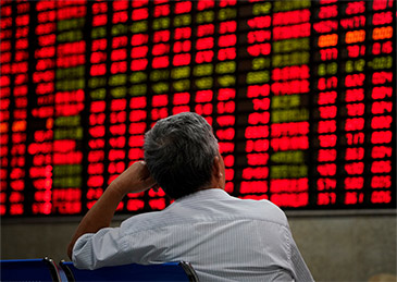 沪指半日涨4.81%，逼近3500点