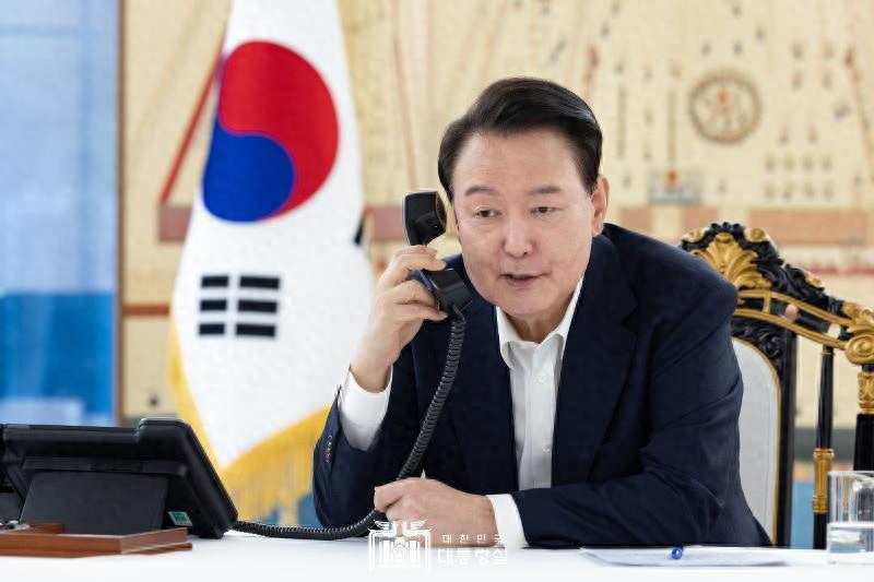 尹锡悦和特朗普通电话