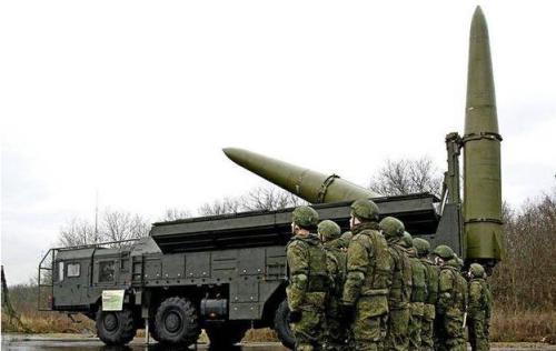 日本试射的高超音速导弹外形特征与典型的双锥体战斗部高超音速导弹明显不同 ...